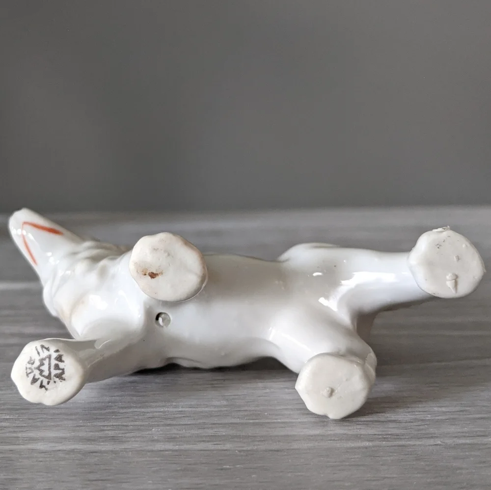Vintage German Shepherd or Corgi Figurine